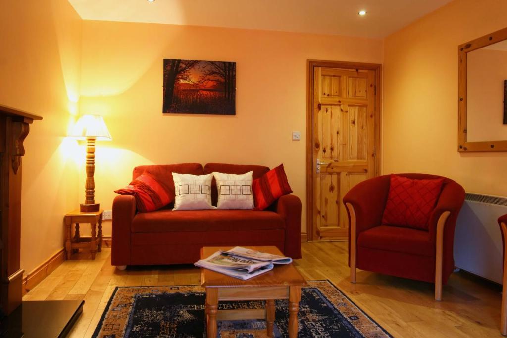 Mccarthy'S Lodge B&B เวสต์พอร์ต ภายนอก รูปภาพ